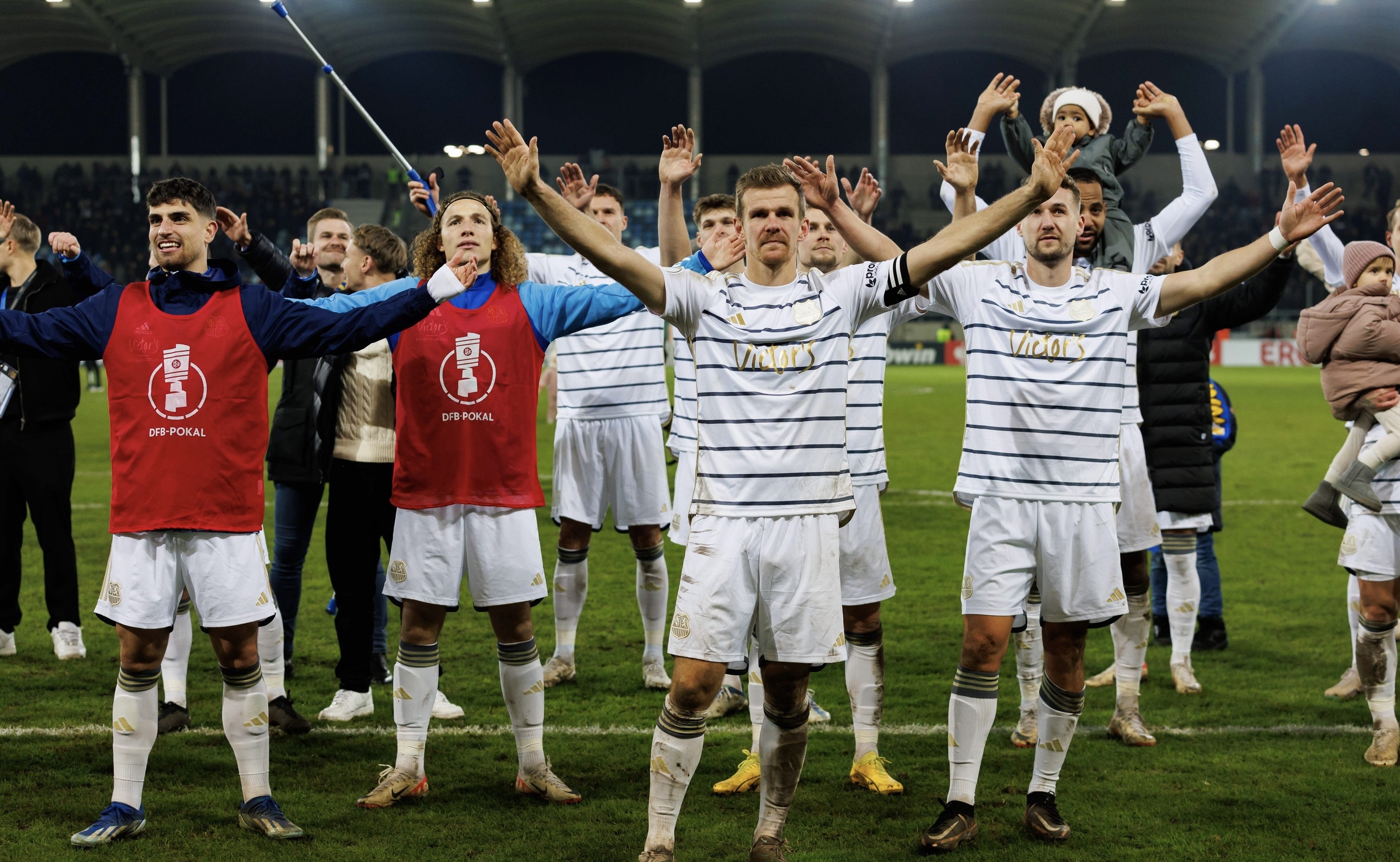 华体会体育- 转折点！葡萄牙体育篮板制胜；德国杯转会期攻防权衡；引发热议；球探报告显示潜力